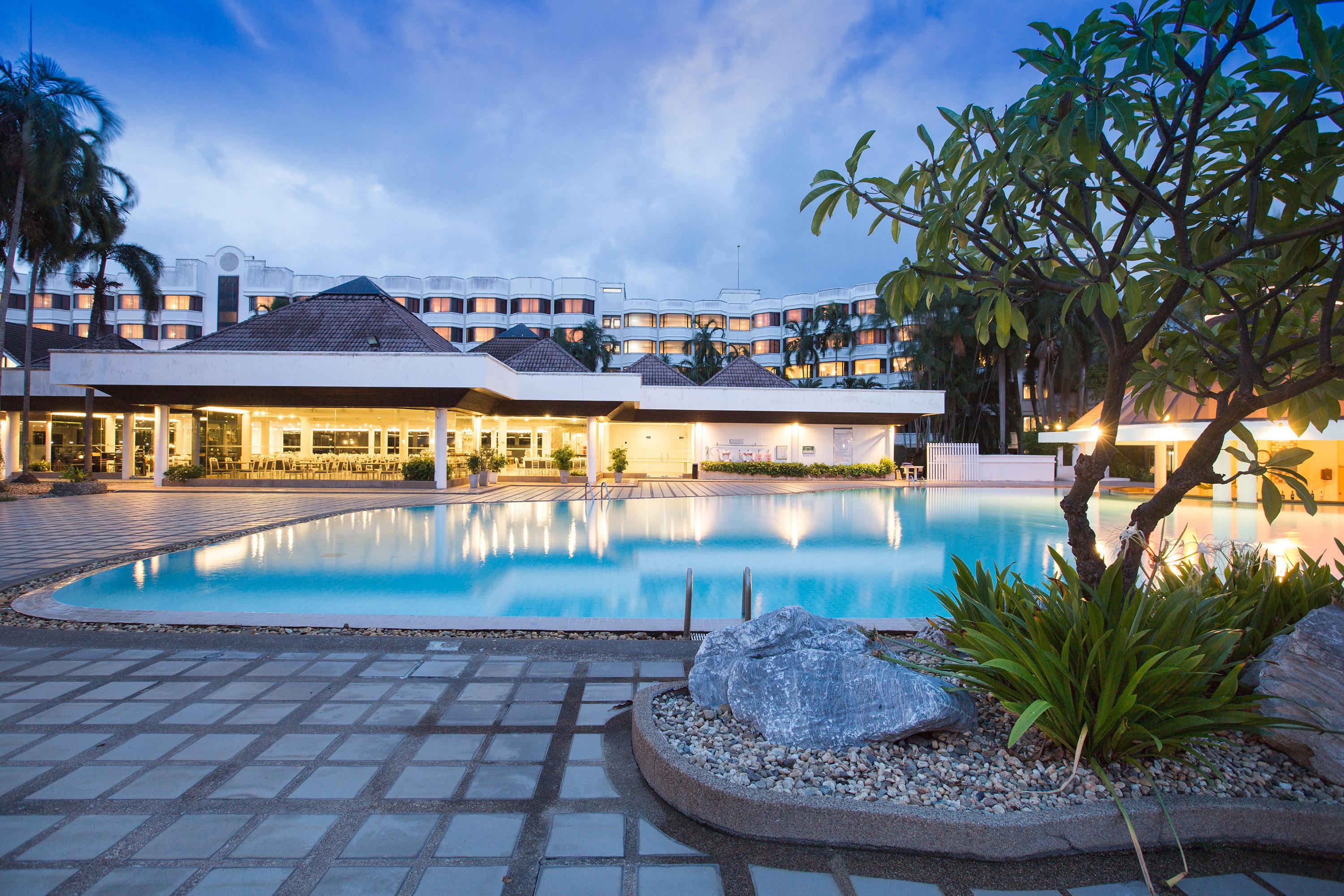 The Imperial Hotel & Convention Centre Phitsanulok Exterior foto